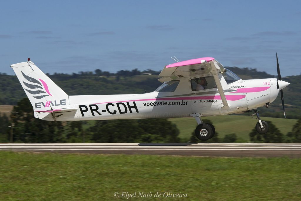 GROUND SCHOOL C150/152